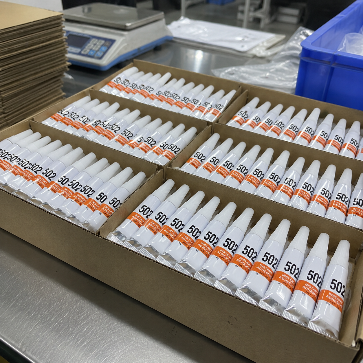PH-S100全自动铝管灌装封尾机五金工具配套胶应用